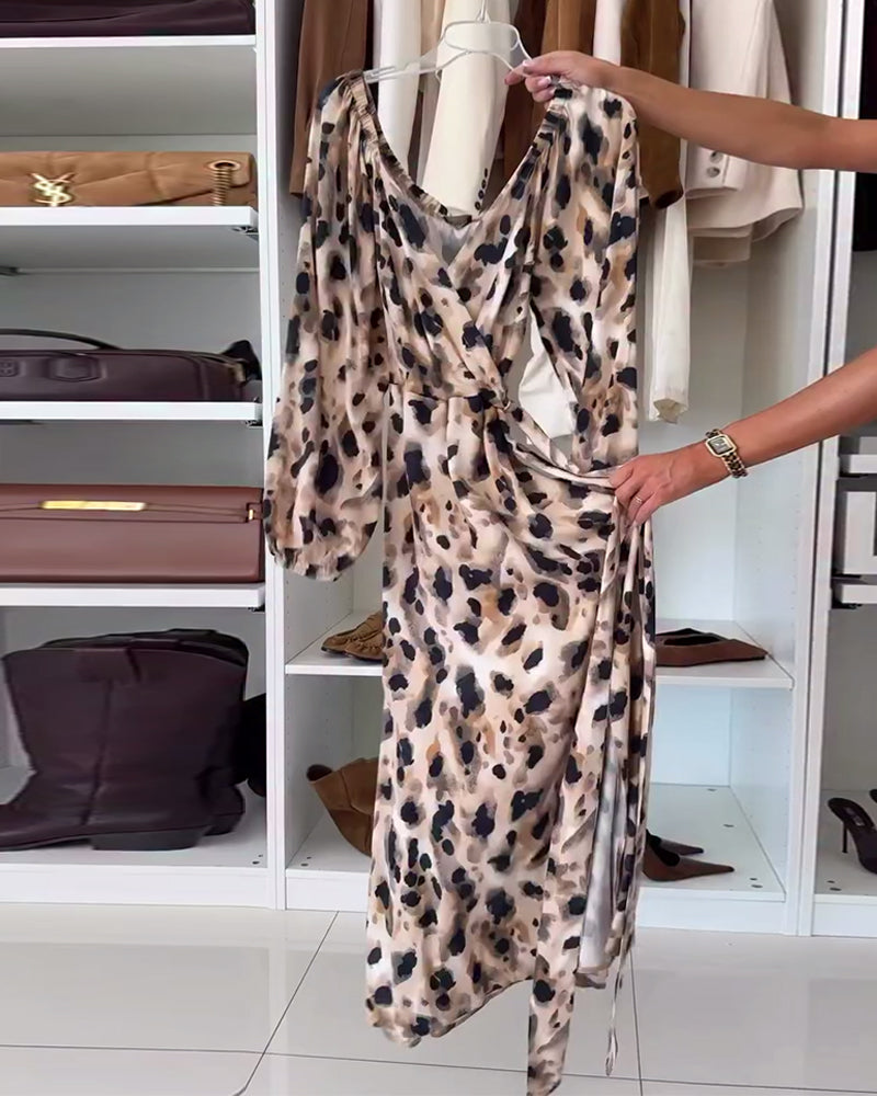 Maiya｜プリントVネックセクシードレス