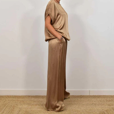 Misato | スタイリッシュな2ピースセット