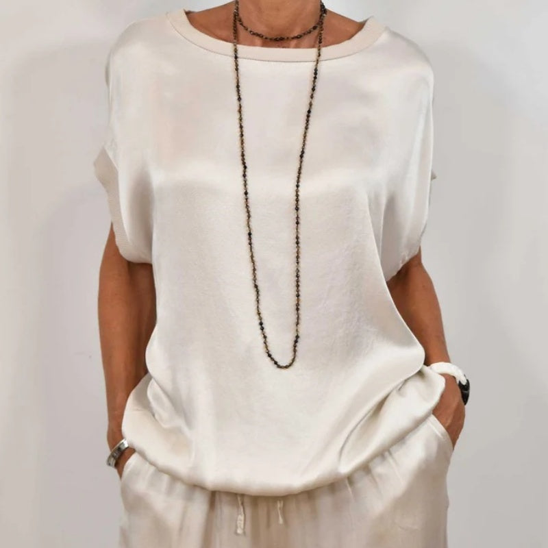 Misato | スタイリッシュな2ピースセット